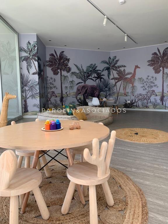 Hermoso apartamento en venta en Ocean Drive, del