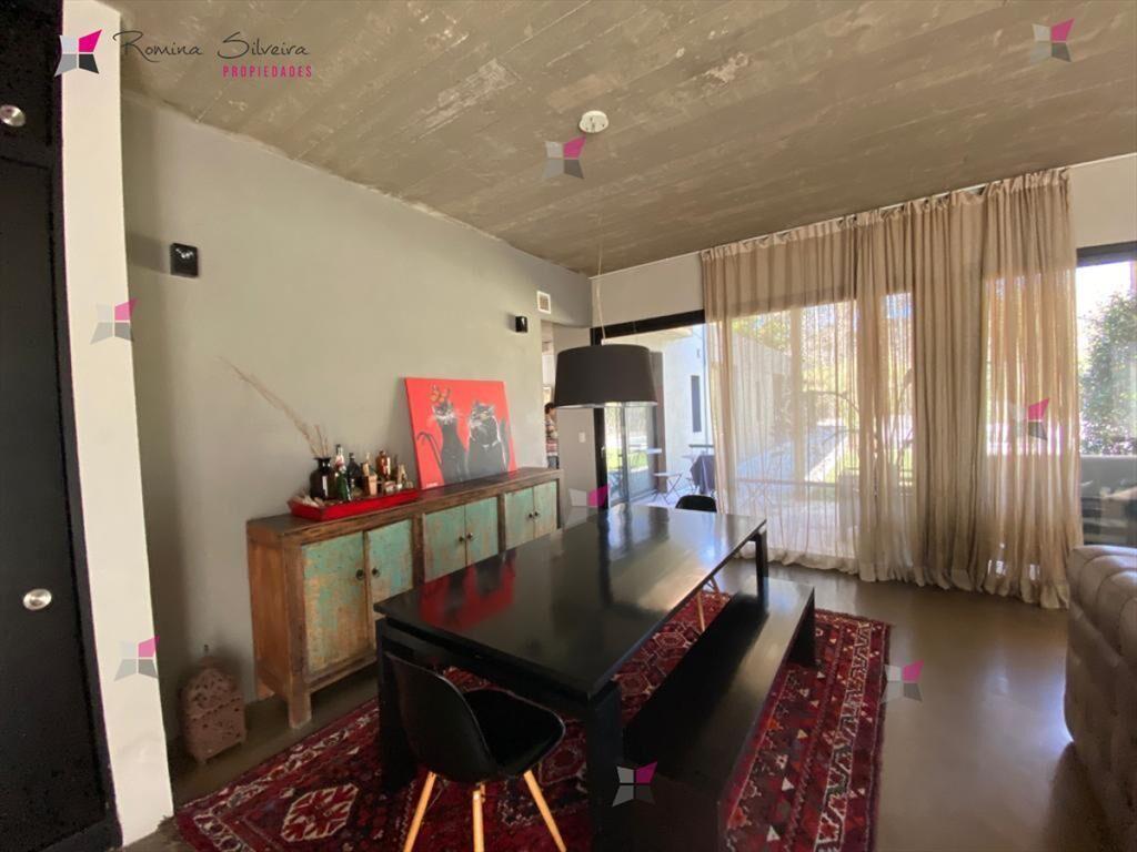 PRECIOSA CASA EN BARRIO PRIVADO VENTA Y ALQUILER