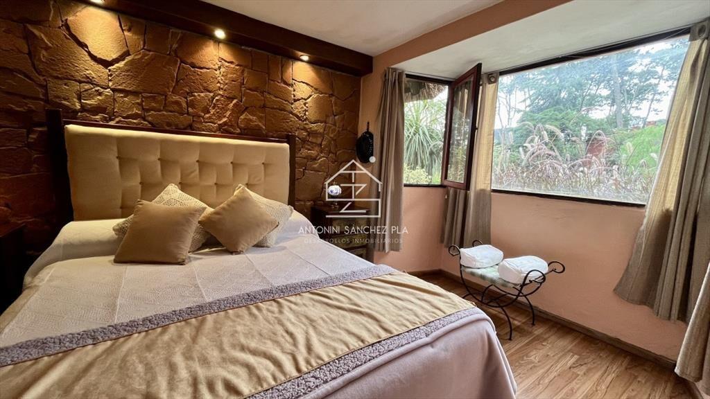 Casa VENTA 4 dormitorios 3 baÃ±os Punta Este