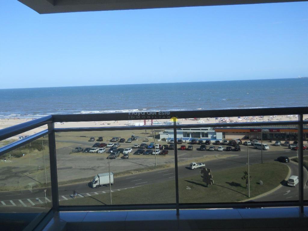 Aoartamento en Venta de 3 dormitorios en Torre ,