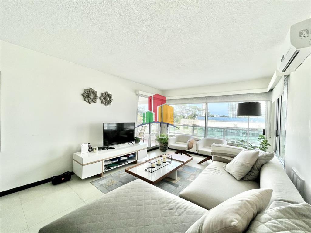 Apartamento en Mansa - Punta del Este