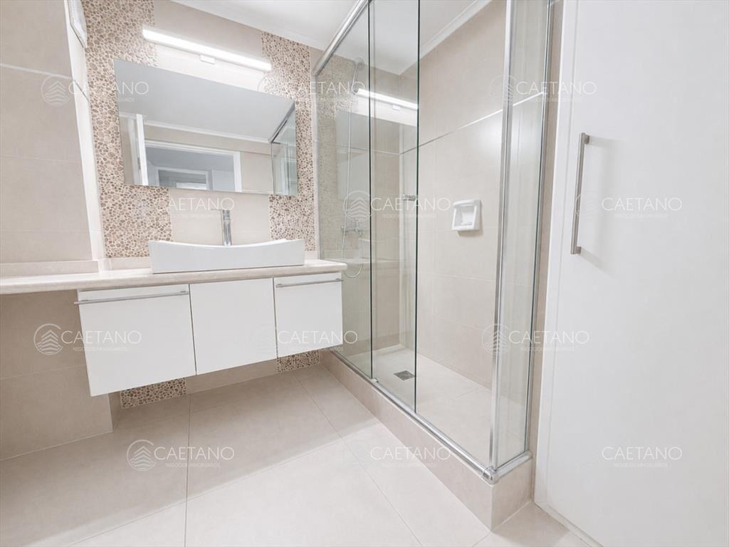 Venta apartamento 3 dormitorios - Playa Brava,