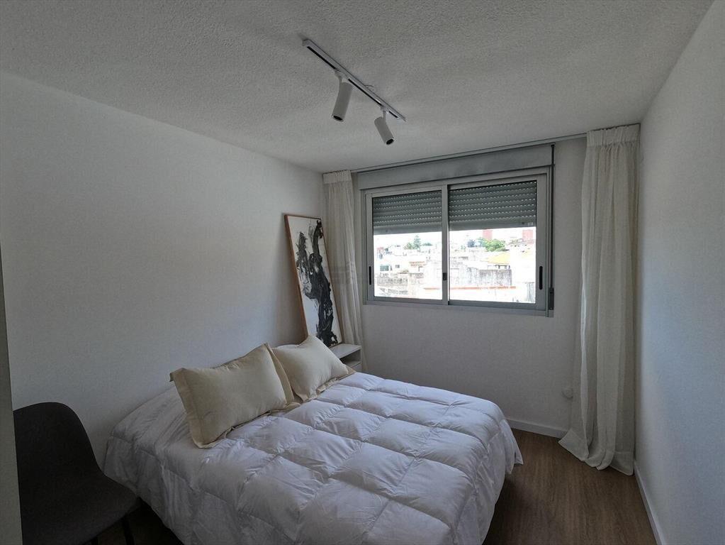 Venta Excelente Apartamento dos dormitorios terraza La Blan