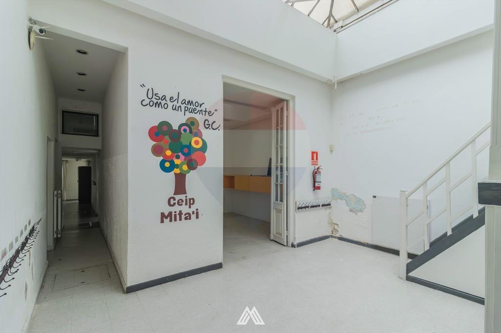 VENTA CASA PU. CON GARAJE Y FONDO, PARQUE BATLLE