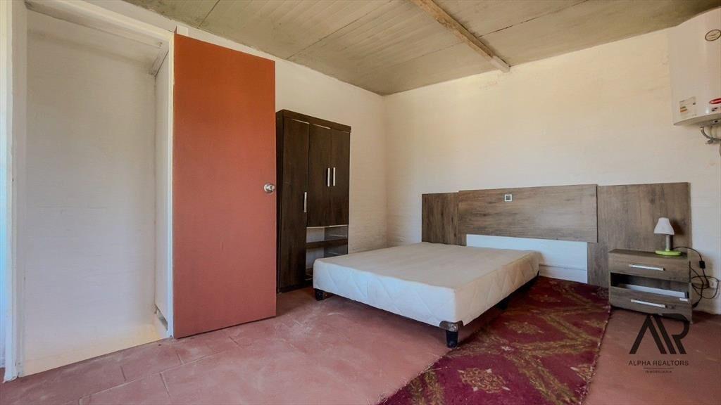 Venta Terreno mas 3 propiedades c/ cochera en Bello Hori...