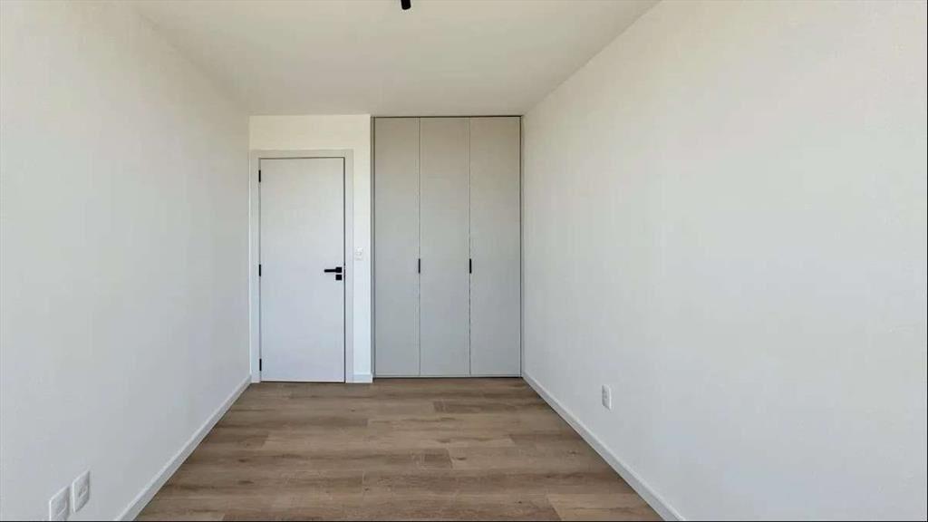 APARTAMENTO DE 1 DORM CON GARAGE Y VISTA