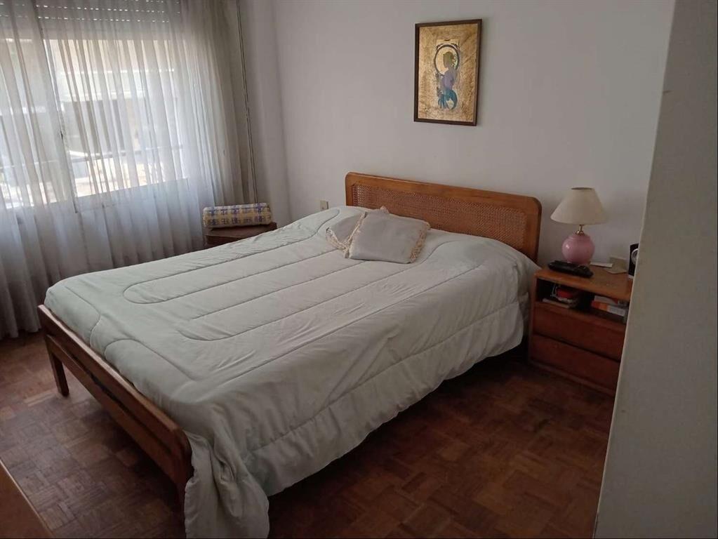 Alquiler Apartamento Pocitos 3 dormitorios 2 baños patio y