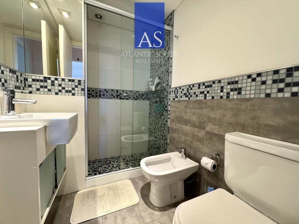 Apartamento de 2 dormitorios en Torre con