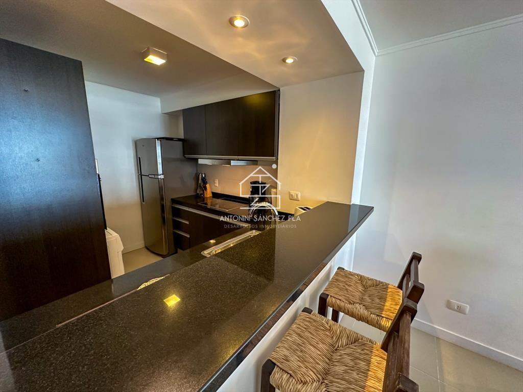 Departamento en venta en exclusiva torre en Punta del Este