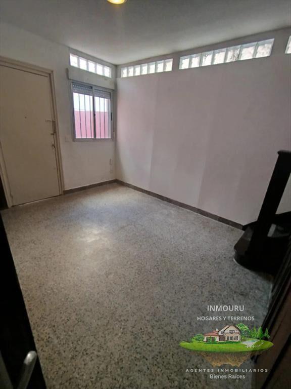 Alquiler de Hermosa Casa de 3 Dormitorios en Brazo Oriental
