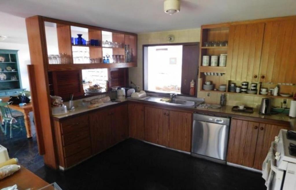 CASA EN VENTA DE 4 DORMITORIOS EN LA BARRA