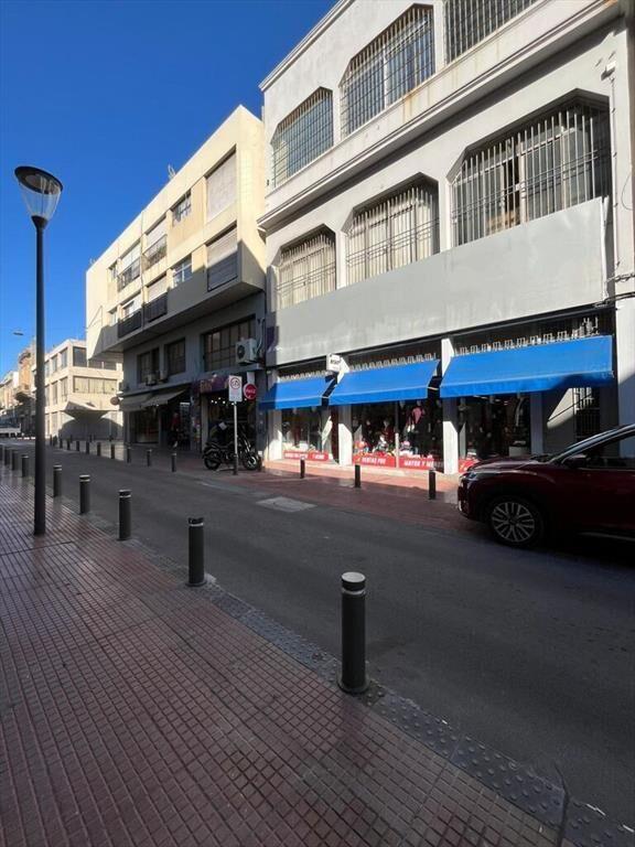 Venta local comercial padrón único en Ciudad Vieja