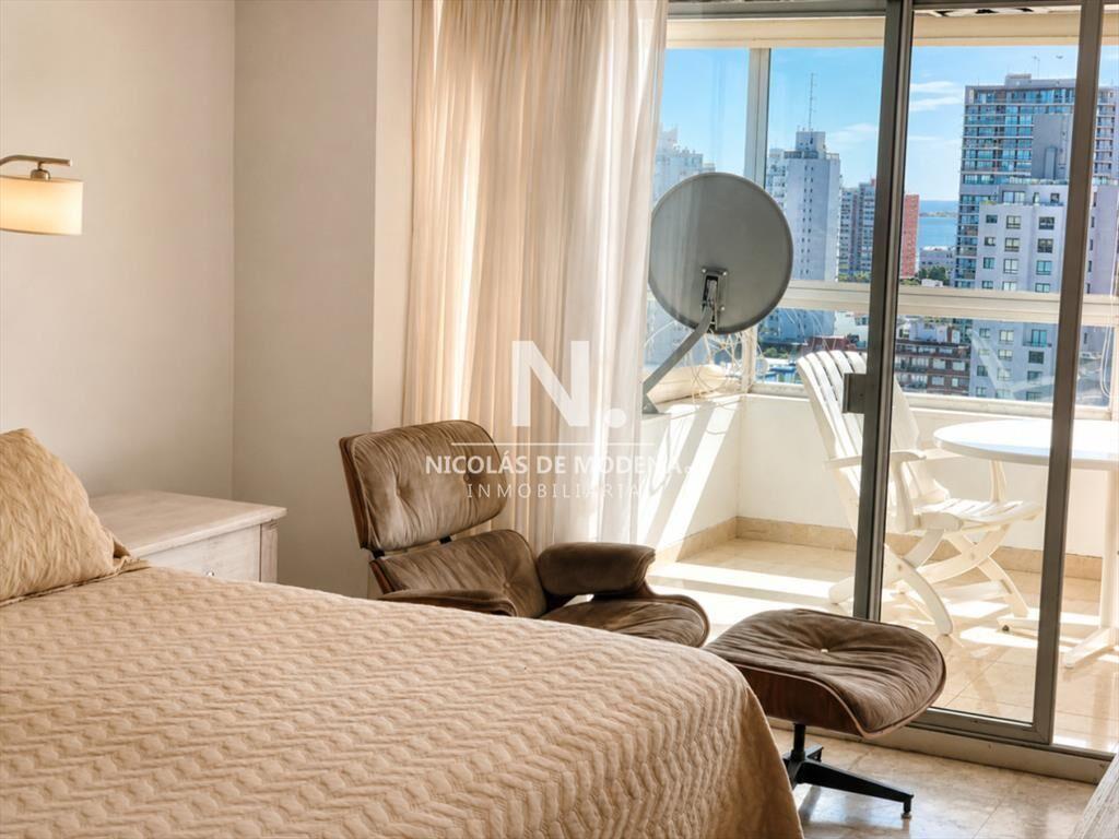 Hermoso apartamento en primera linea de 3 + en