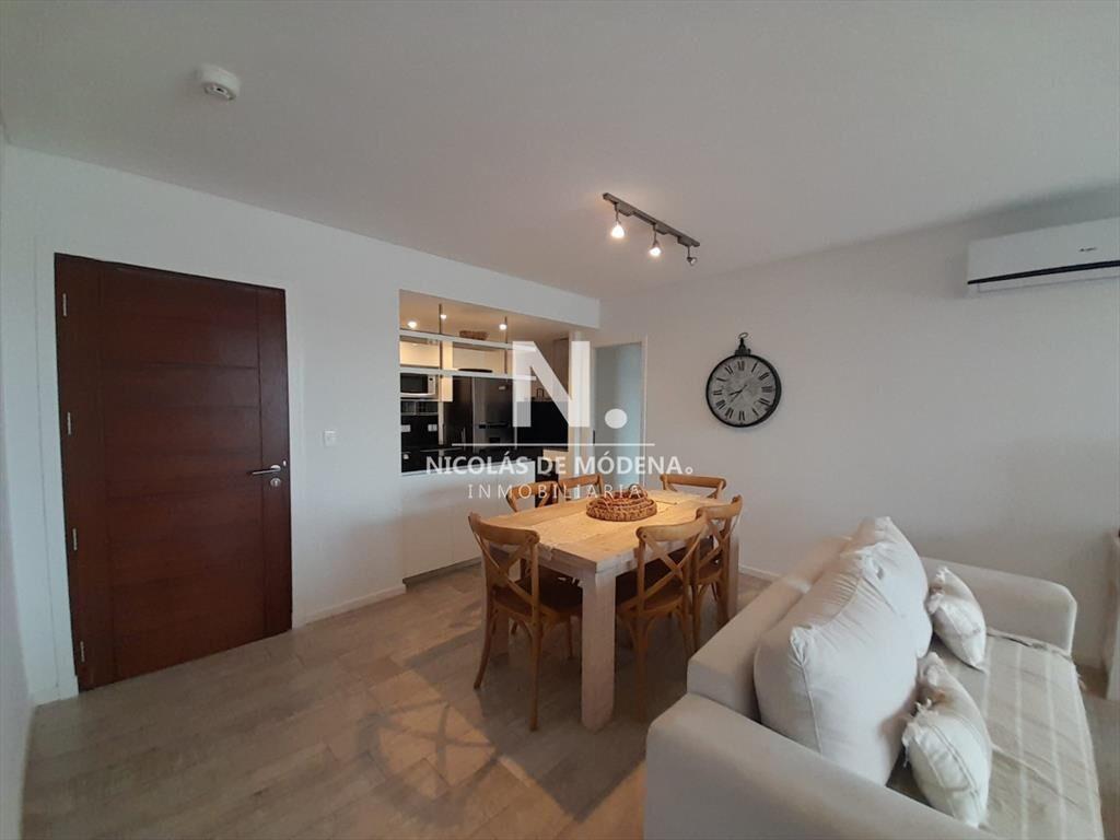 Espectacular Apartamento en La Barra frente a la