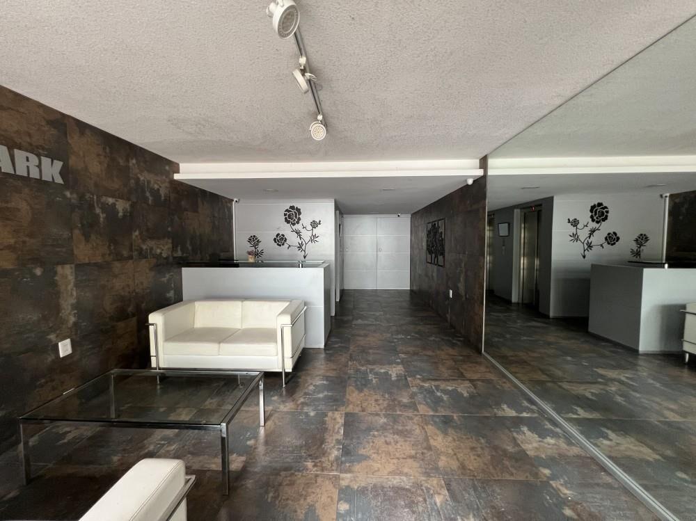 Venta apartamento 1 dorm en Parque Batlle, Av. Italia frente