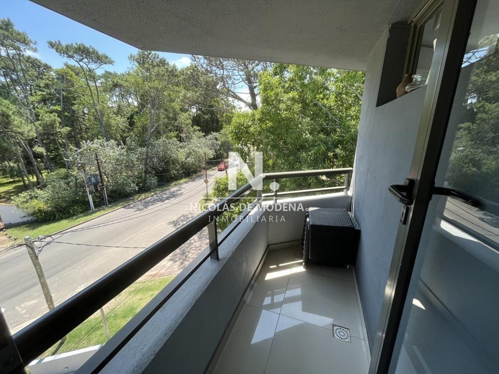 Departamento de 1 dormitorio en venta en zona