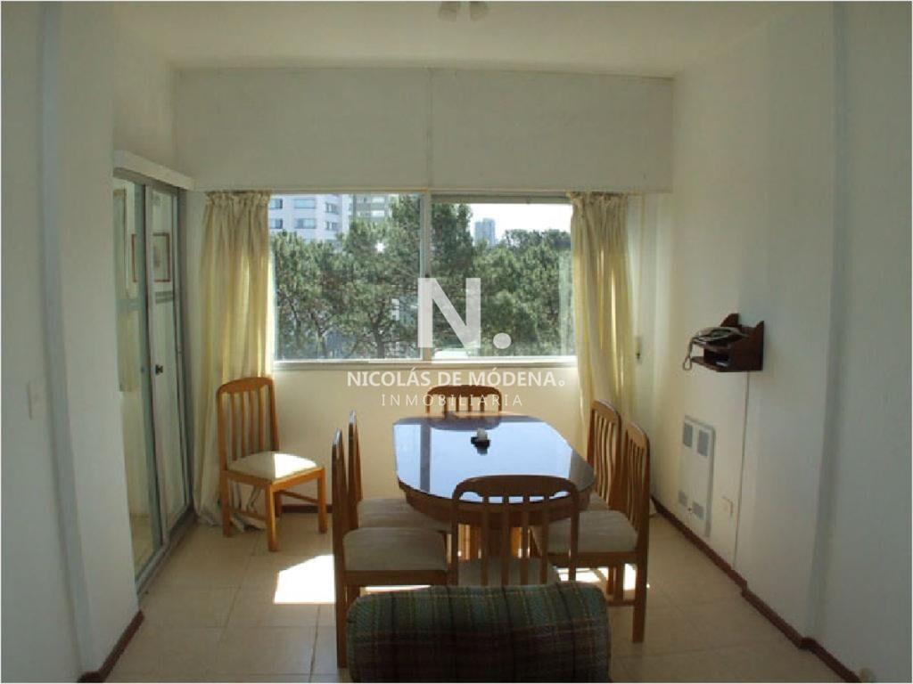 Departamento de 2 dormitorios en venta, Torre