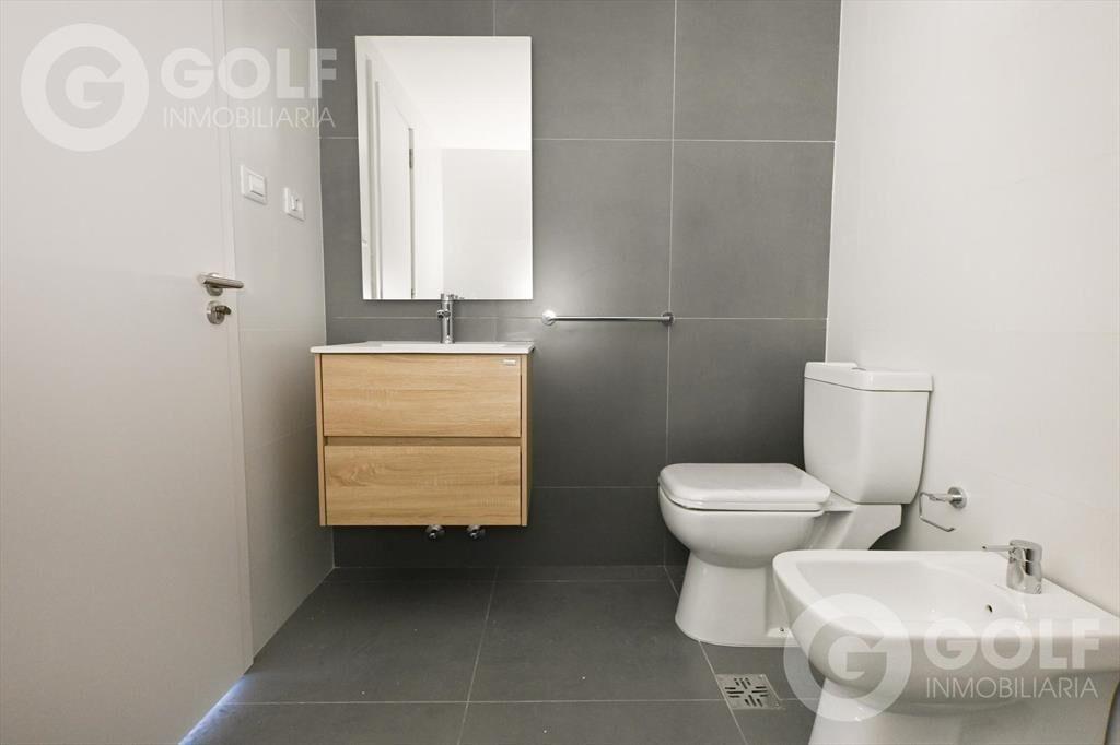 Venta de apartamento de un dormitorio con terraza - Centro