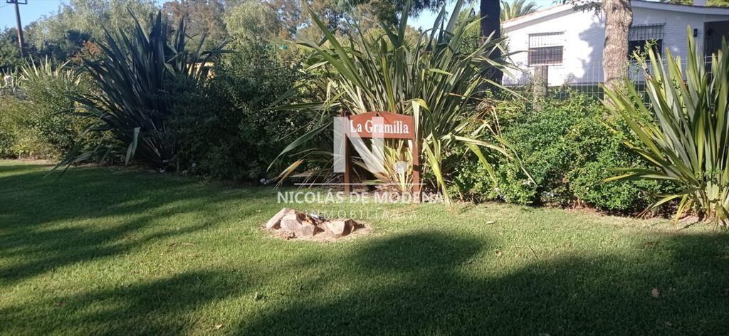 Vende Chacra amplio, con casa de 3 dormitorios en