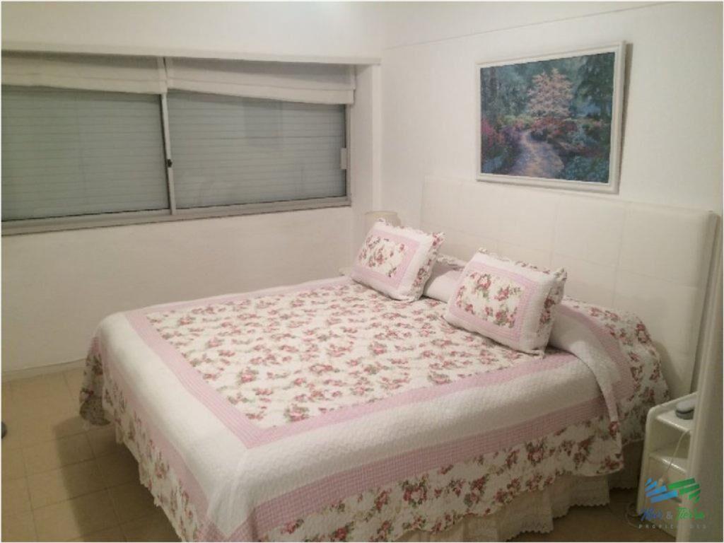 Apartamento en venta, piso alto con vista al mar
