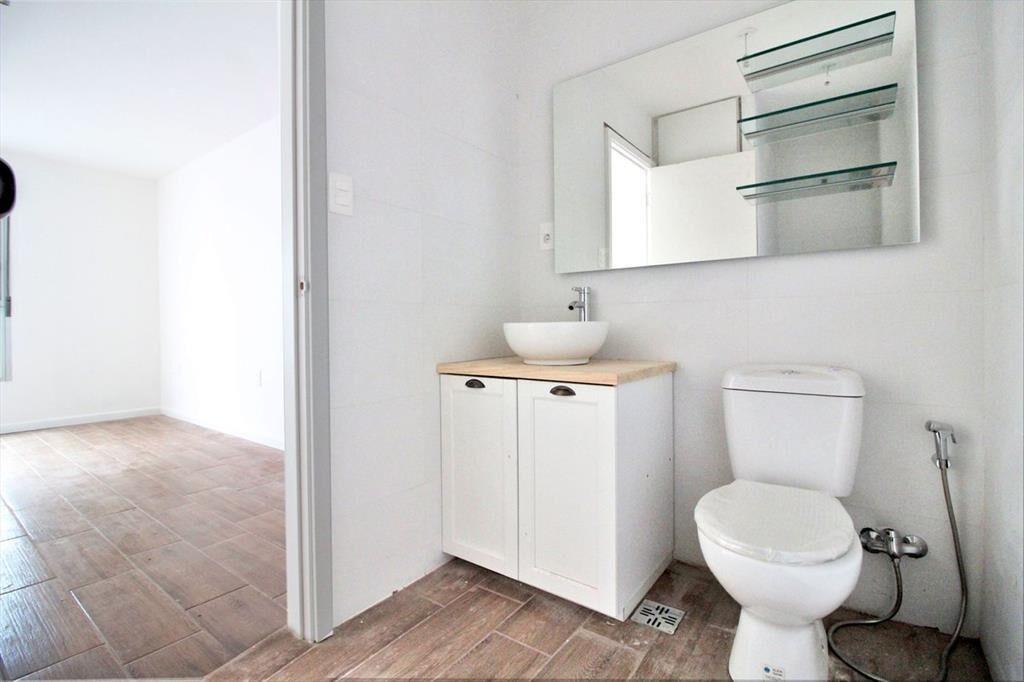 Venta duplex 1 dormitorio , patio, parrillero.