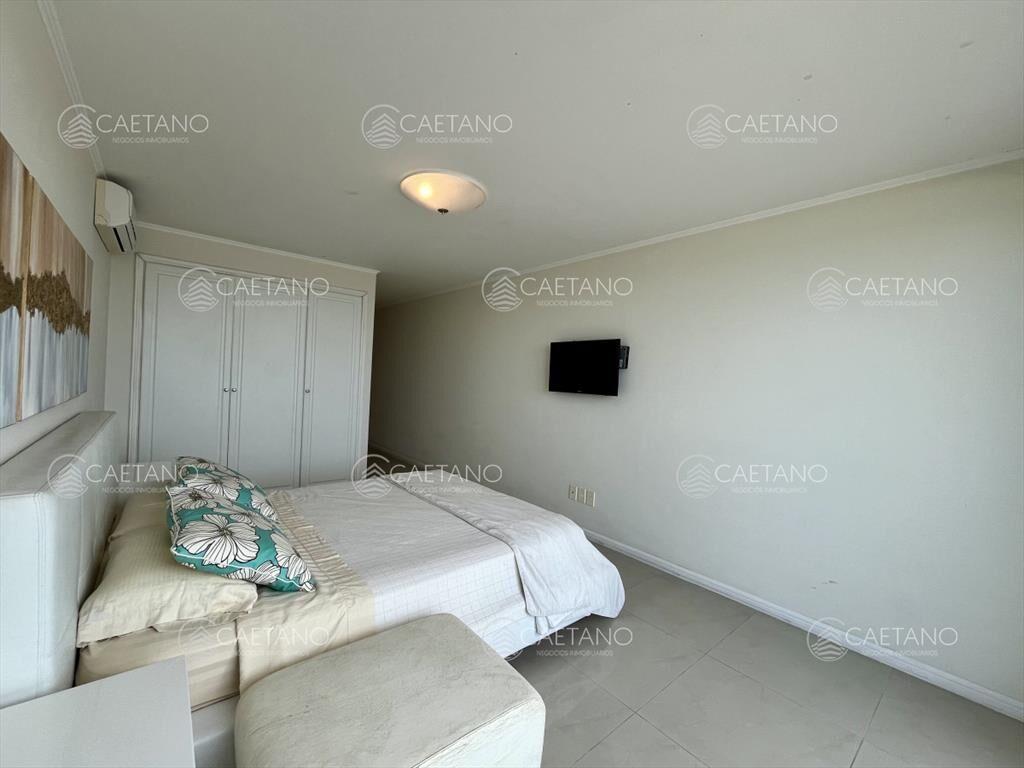 Alquiler apartamento 3 dormitorios PENTHOUSE CENTRAL - IMPE