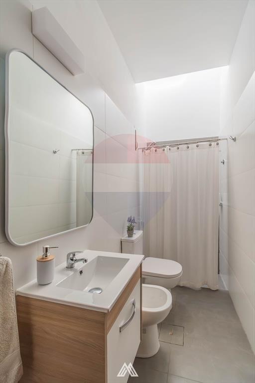 Vendo Casa en Carrasco 4 dormitorios Cochera Doble