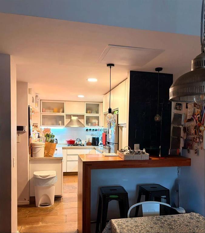 Espectacular casa reciclada con jardín y piscina