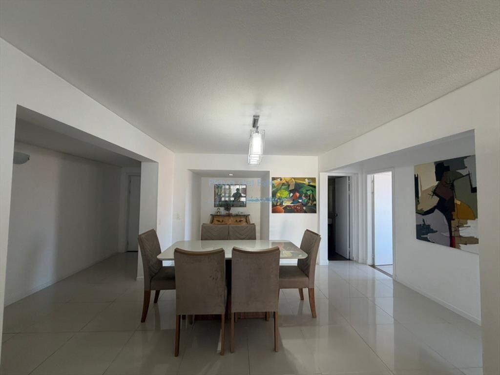 Apartamento de 3 dormitorios en alquiler anual e