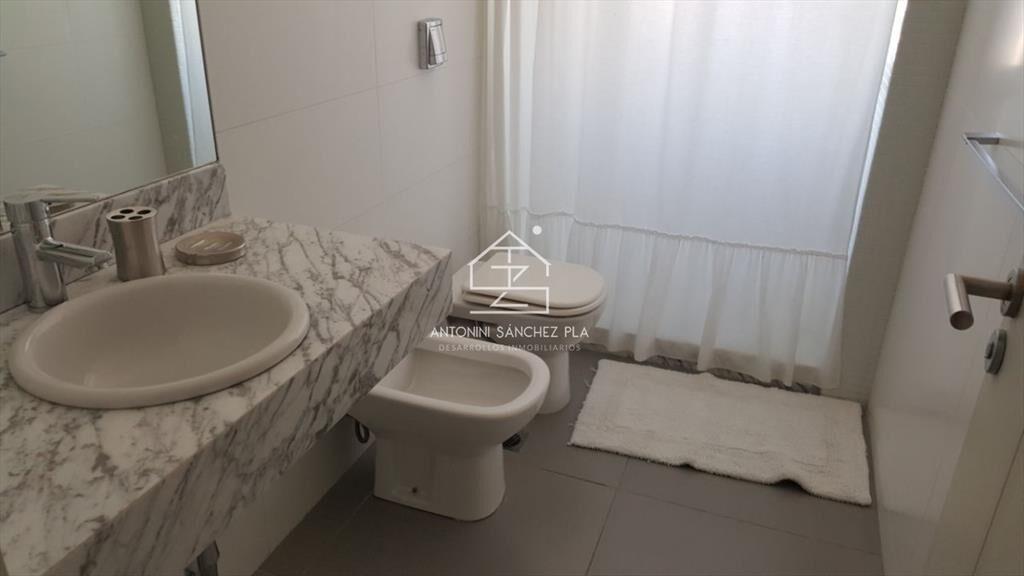 Venta apartamento dos dormitorios Punta del este