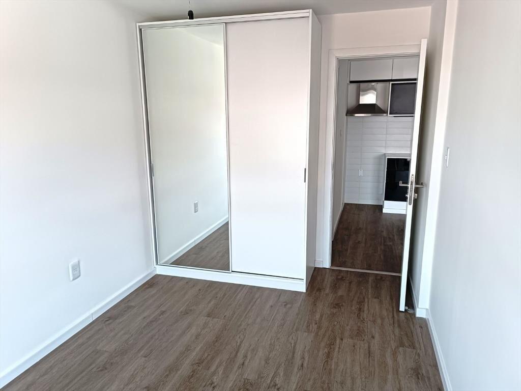 VENTA APARTAMENTO A ESTRENAR 1 DORM CON RENTA