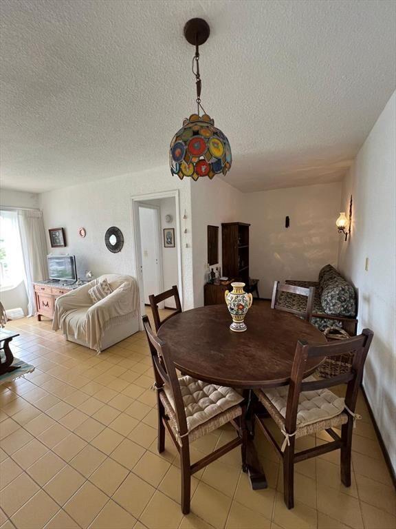 DEPARTAMENTO ALQUILER ANUAL CON BALCON,