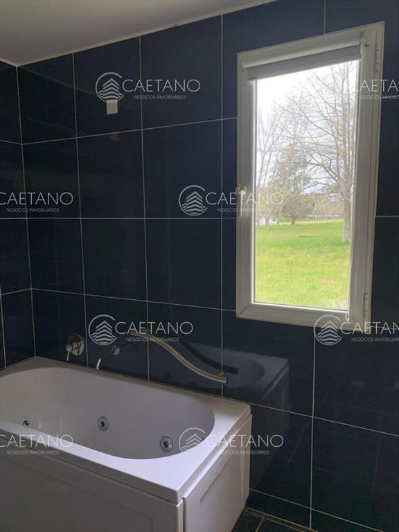 Venta casa 4 dormitorios en Punta Ballena