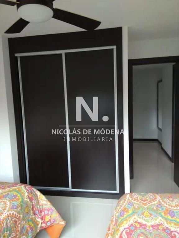 Se alquila apartamento de 2 dormitorios en Roosevelt- Punt