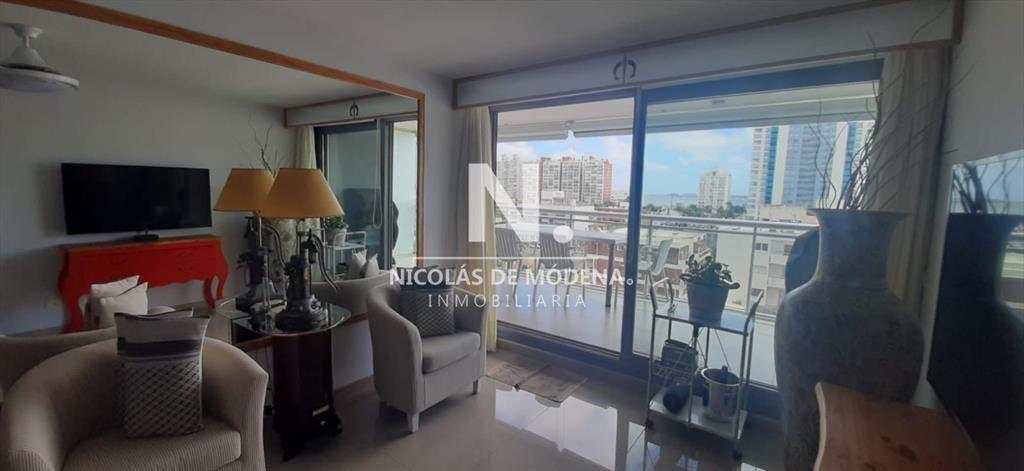 Apartamento en Punta del Este, Brava