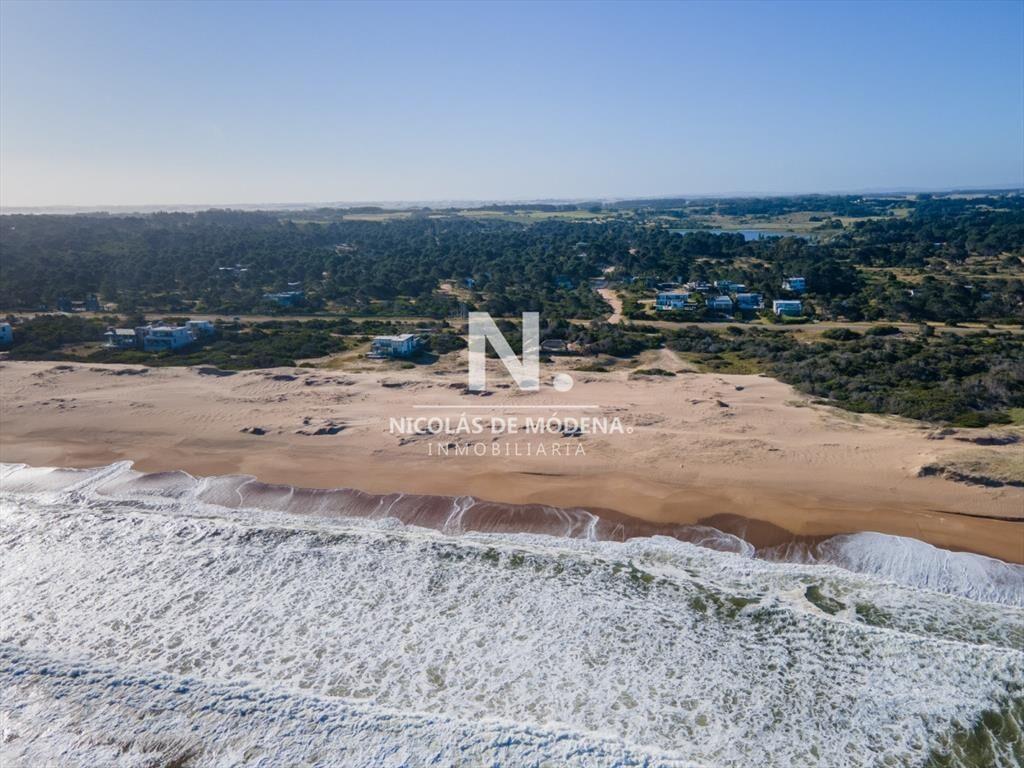 Vende terreno en Arenas de Jose Ignacio, Gran