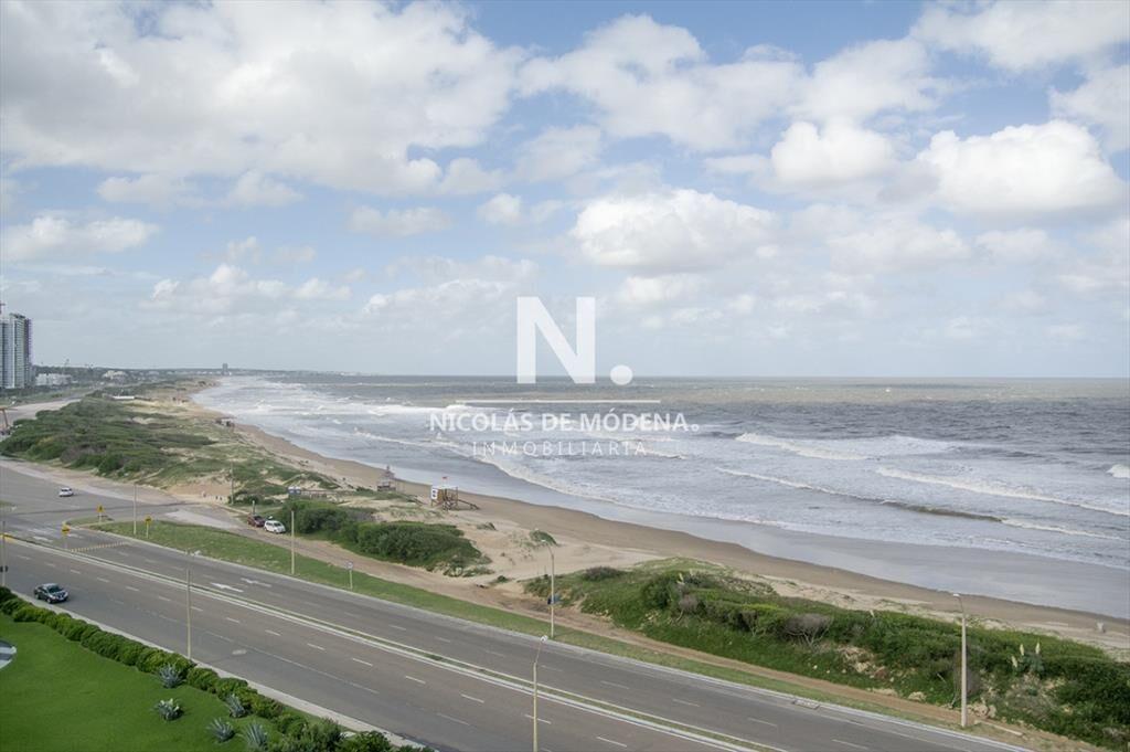 Apartamento en venta en zona privilegiada