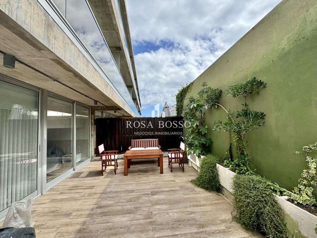 APARTAMENTO EN VENTA DE 1 DORMITORIO EN PENINSULA