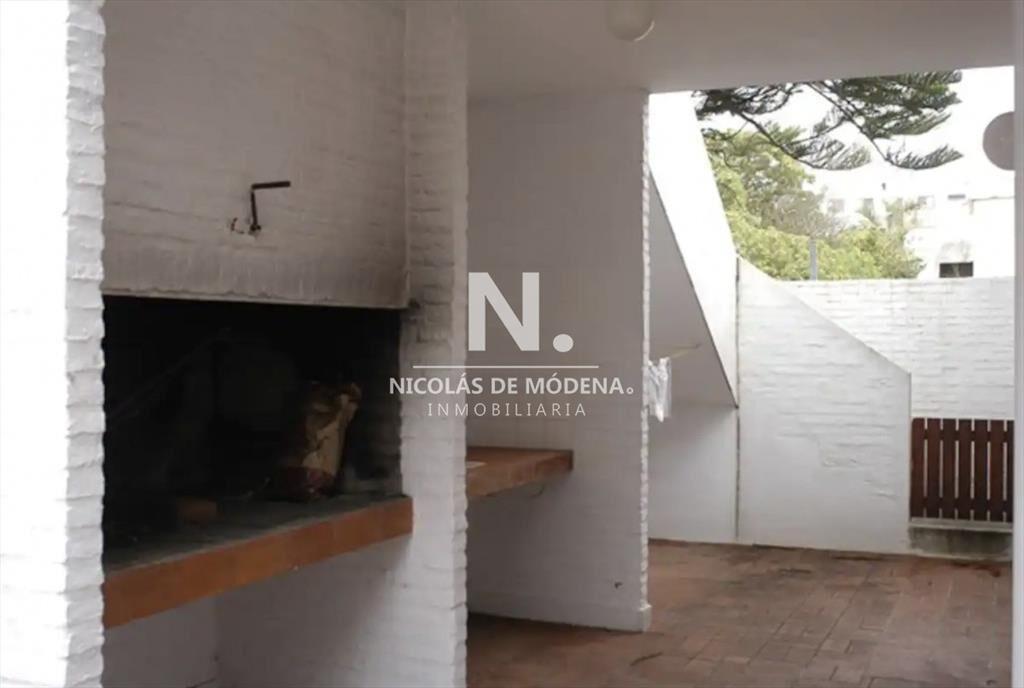Alquiler Casa de Tres Dormitorios en La Posta del Cangrejo