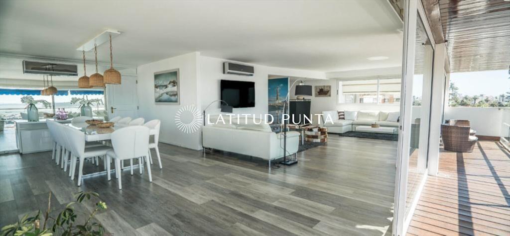 Apartamento frente al Puerto