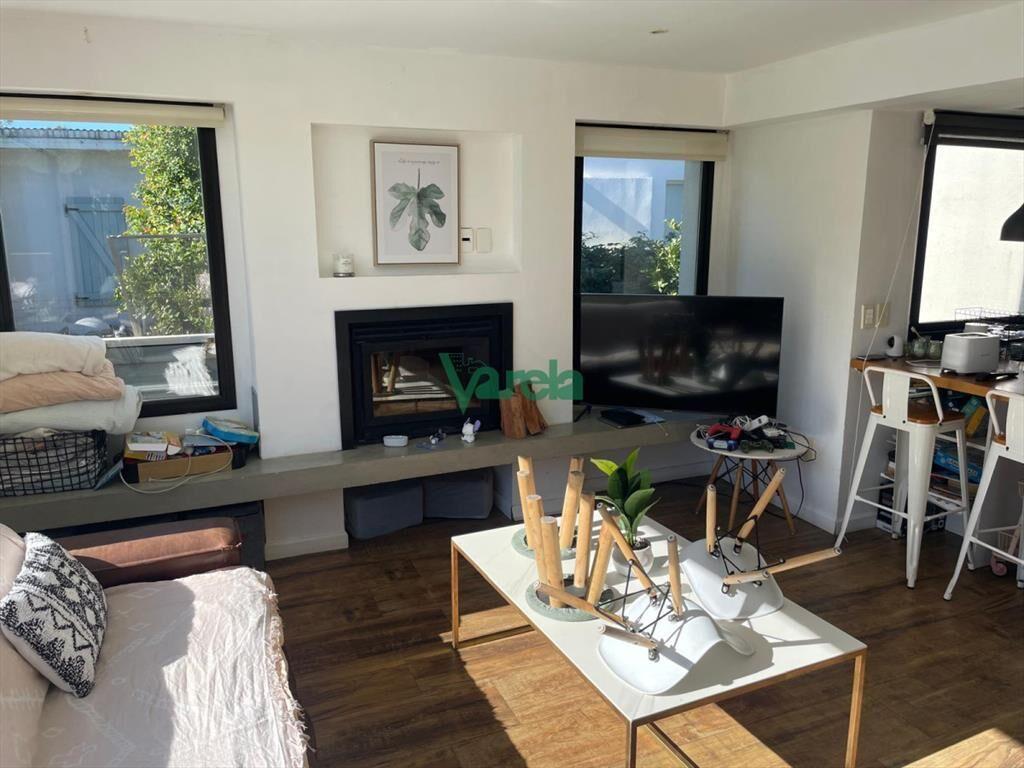 Venta casa en Mirador de la Tahona, 3 y servicio,