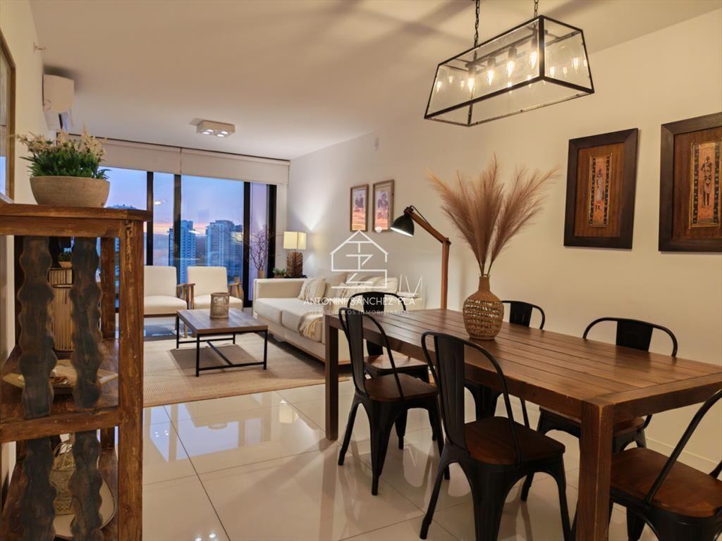 Dos dormitorios con vista al mar en venta