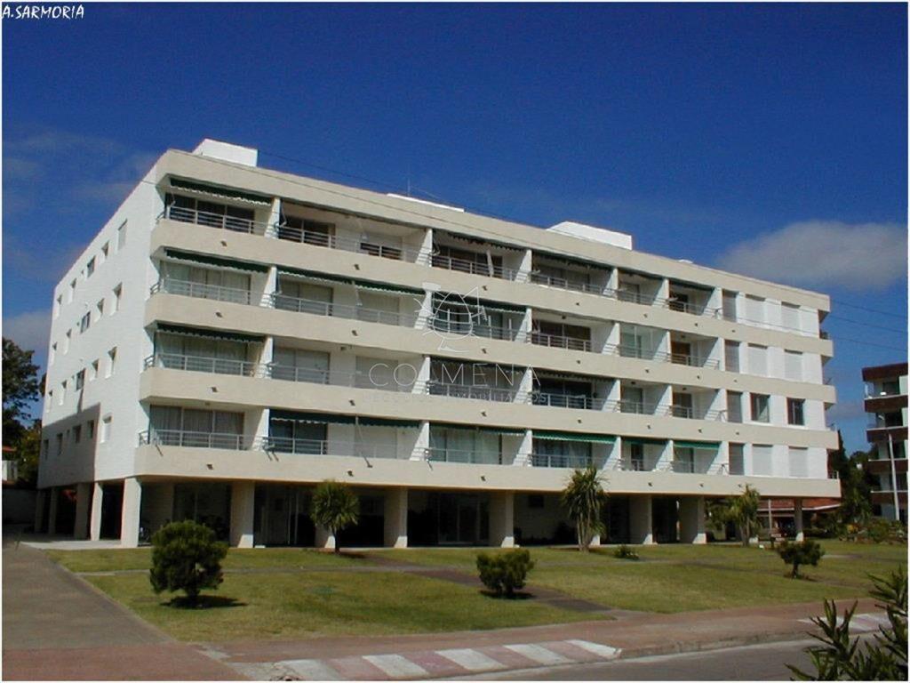 VENTA DE APARTAMENTO DE 3 DORMITORIOS EN MANSA PUNTA DEL ES