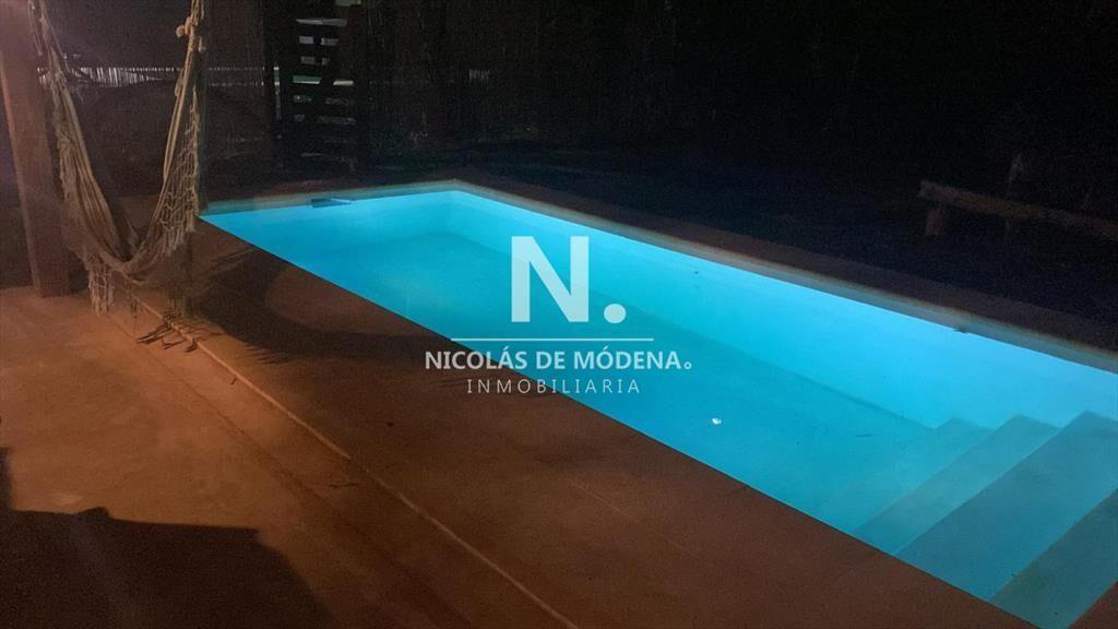 Vende casa en Balneario Buenos Aires