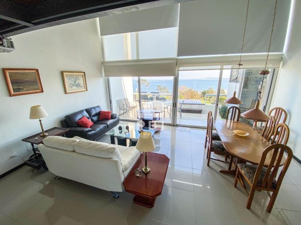 Apartamento en Punta Ballena 3 dormitorios - II -
