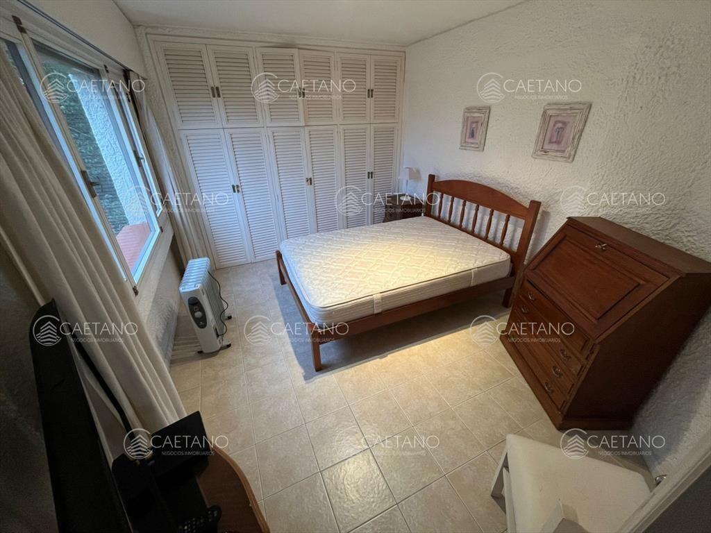 Apartamento en venta en Playa Mansa, punta del