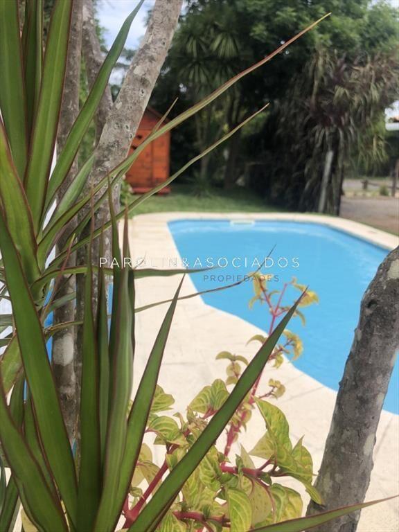 Casa en venta con 3 dorm. 3 baÃ±os o opciÃ³n de