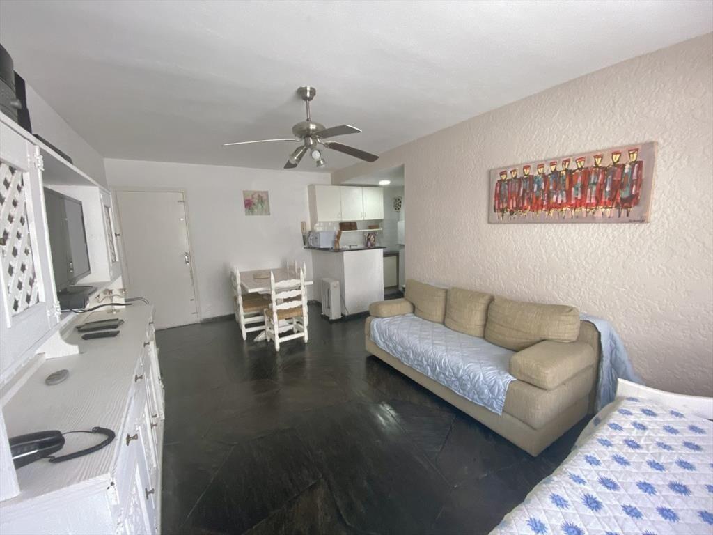 VENTA APARTAMENTO 1 DORMITORIO - PARACAS
