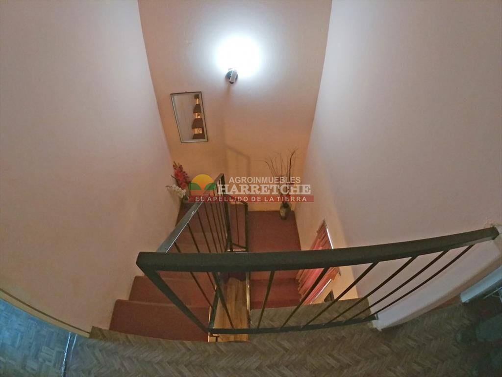 Casa en dos niveles venta Progreso, 3 parrillero,