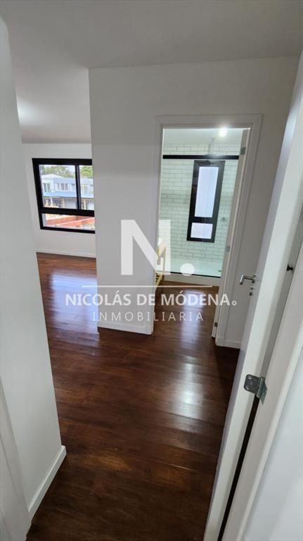 En venta espectacular casa en La Barra de 4